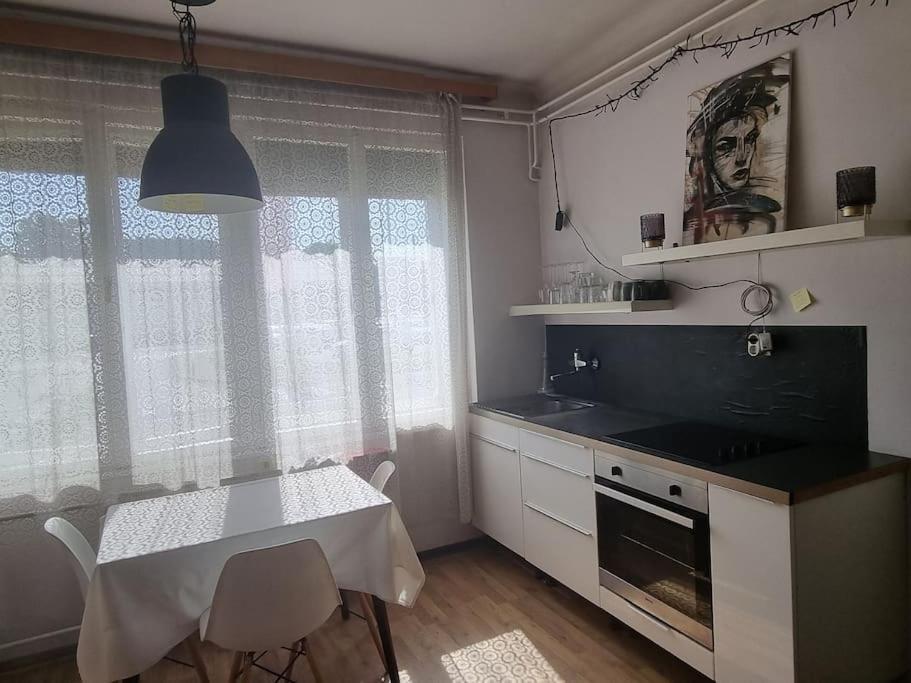 Cosy 2 Room Apartment With Nice Vibe, For Up To 4 Lublana Zewnętrze zdjęcie